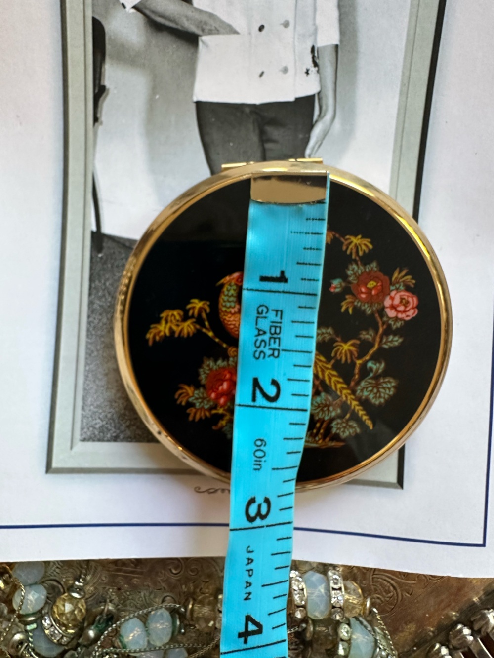 Vintage Stratton Compact - Picture 5 of 8